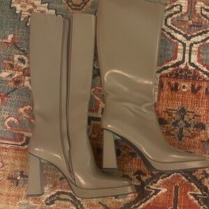 Jeffrey Campbell Maximal Knee high platform boots 8.5 grey